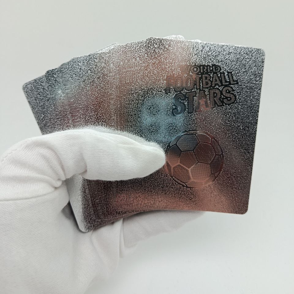 Коллекционные карточки Футбол Серебро 2026 пластиковые, 55шт в колоде 9х6,5х1,9см, 10шт в дисплее 18,5х10,5х6,5см 3126-Silver